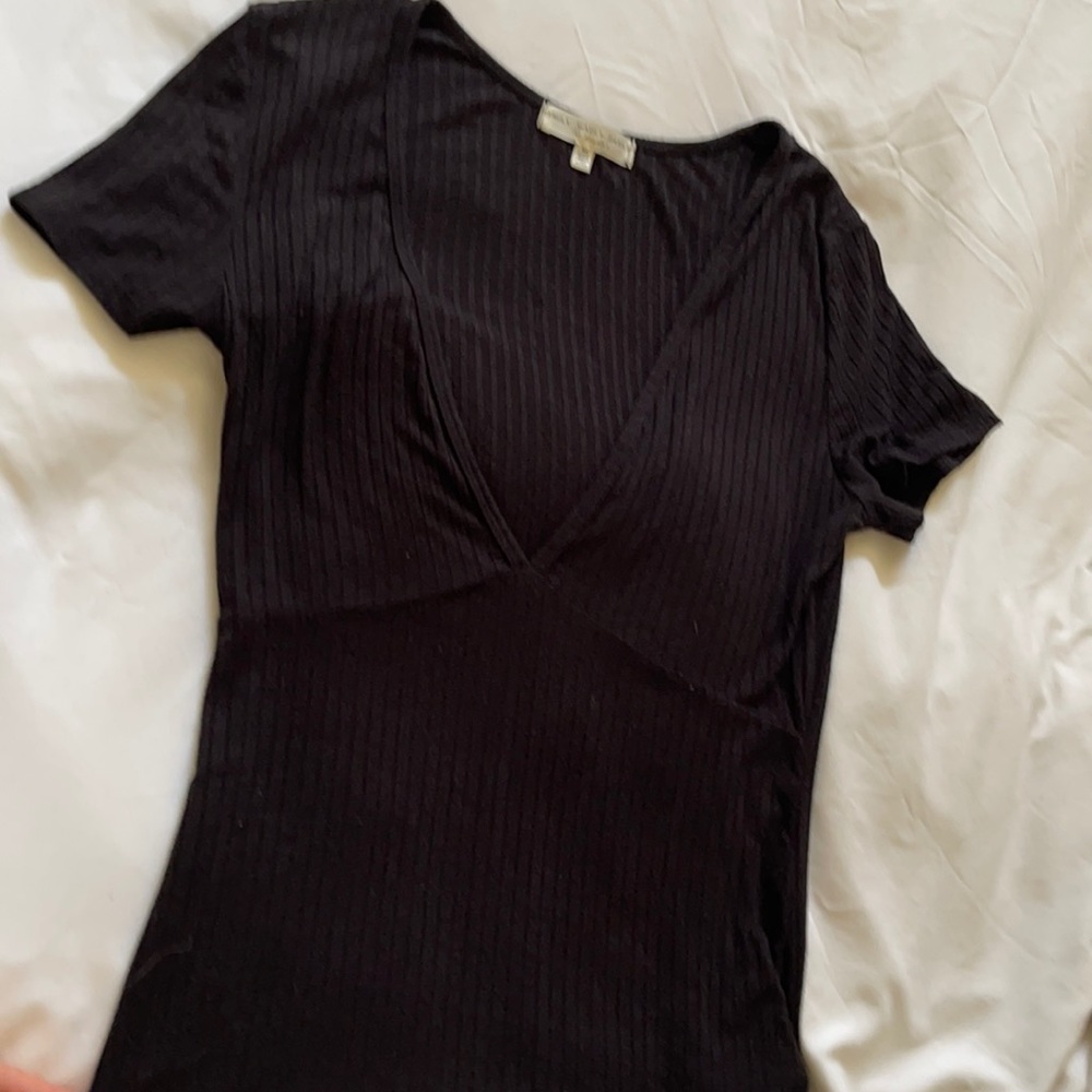 Truly Madly Deeply Urban Outfitters Vneck Top